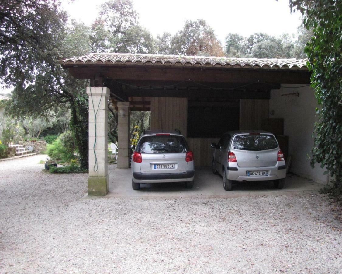 Domaine Du Bois Gite Bleuette Galargues Kültér fotó